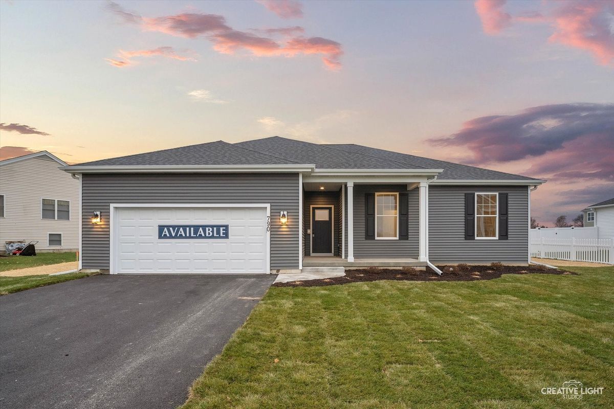 790 Cascade Drive, Marengo, IL 60152