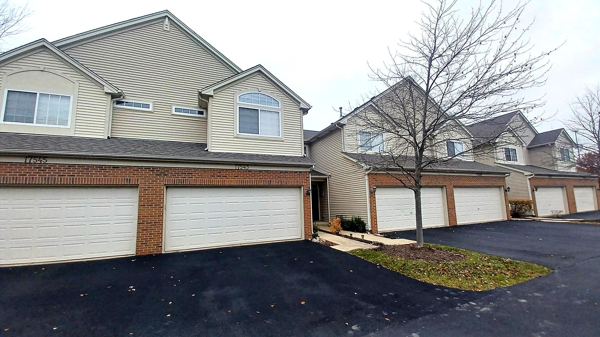 17543 S Gilbert Drive — Lockport, IL 60441