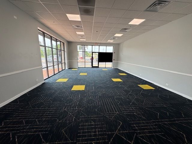 7929 Cermak Road, North Riverside, IL 60546