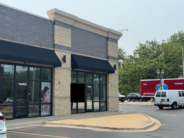 7929 W Cermak Road #I — North Riverside, IL 60546
