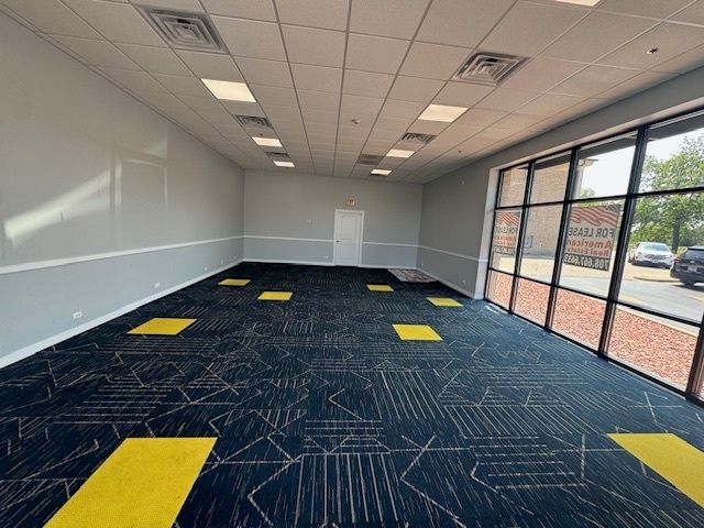 7929 Cermak Road, North Riverside, IL 60546