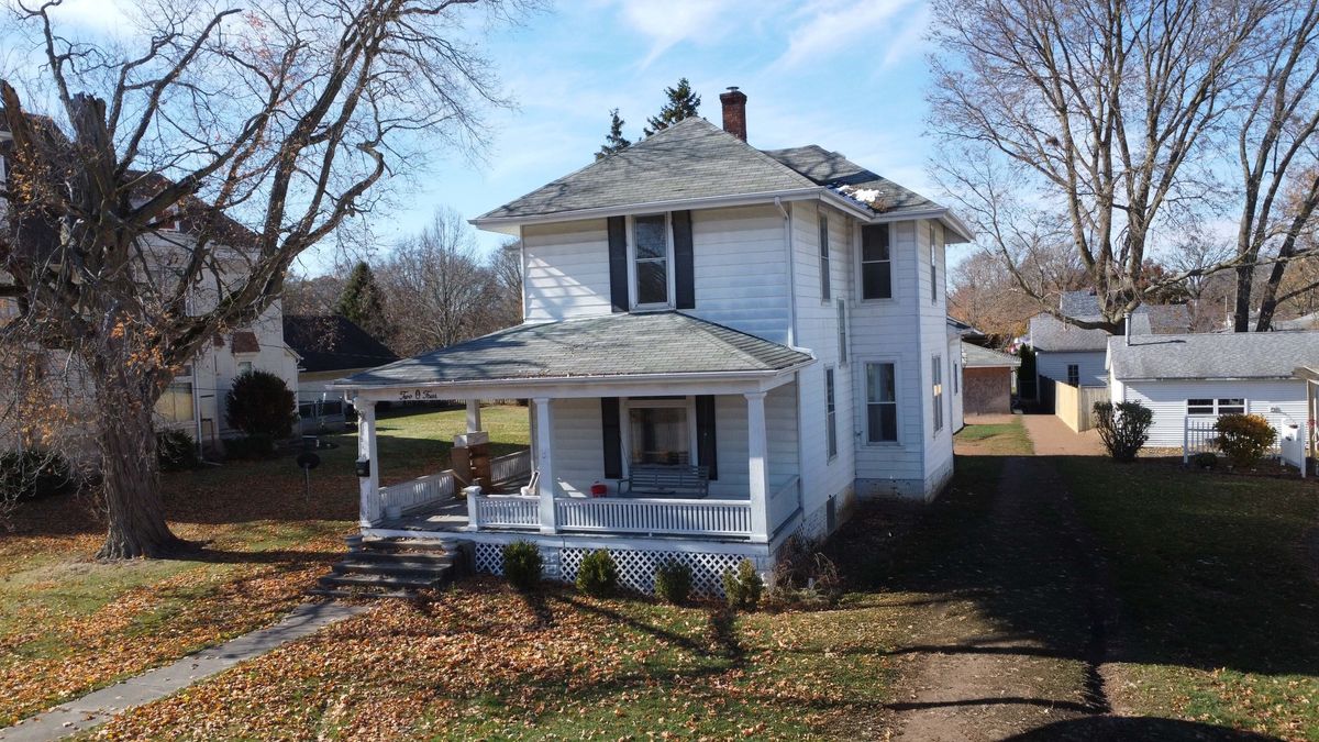 204 Chicago Street, Milford, IL 60953
