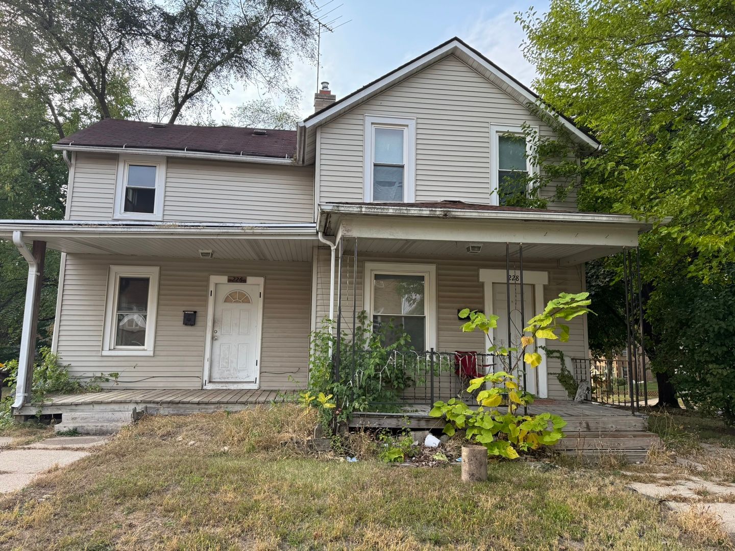 226-228 Smith Avenue — Rockford, IL 61107