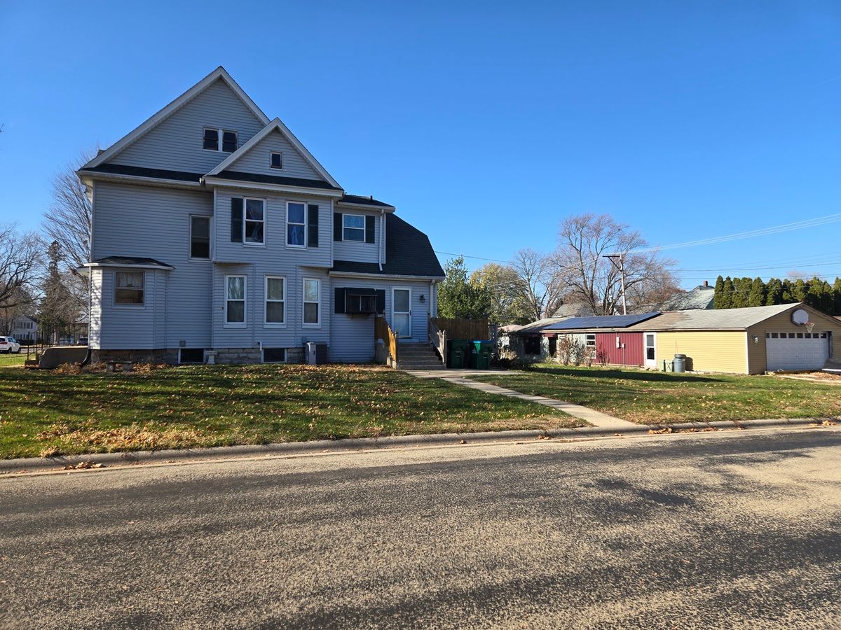 516 E Buffalo Street, Polo, IL 61064