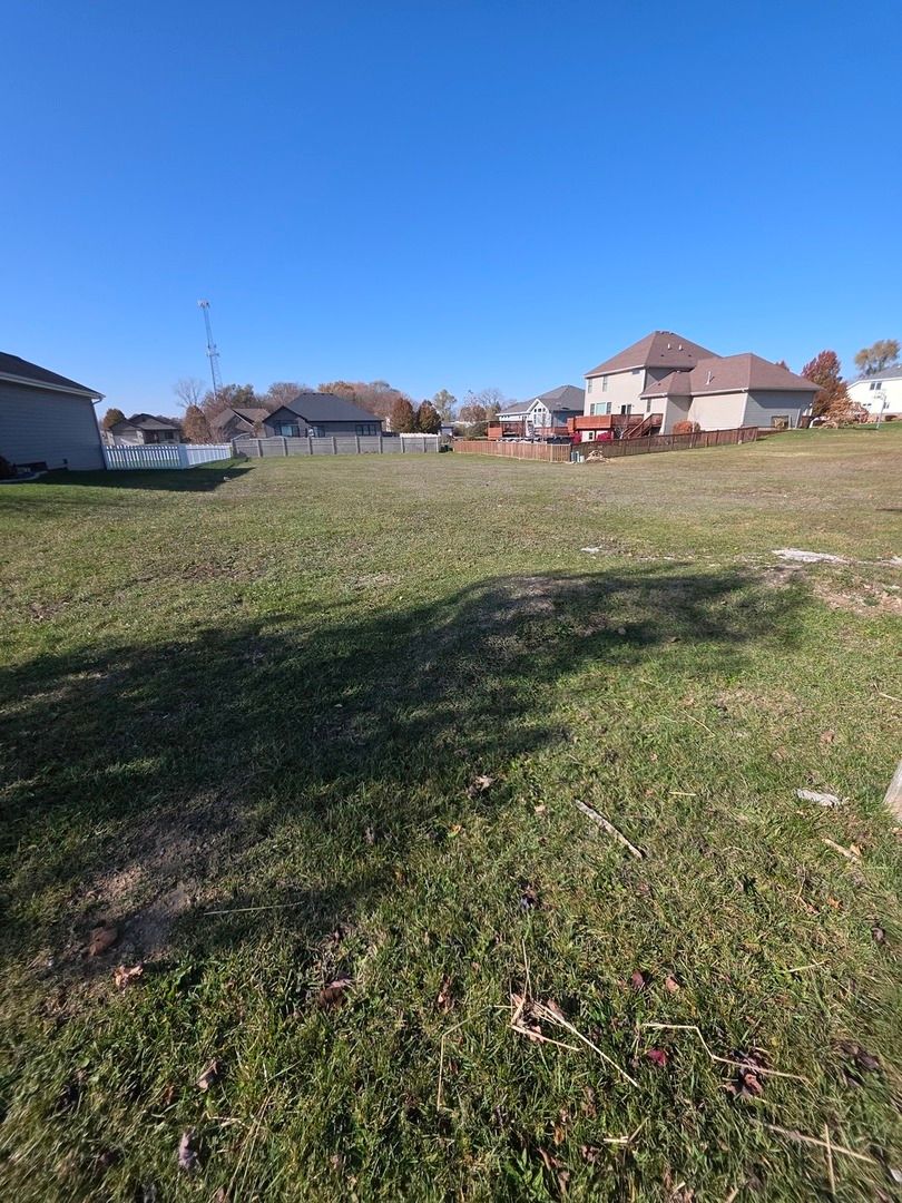 206 Hickory Street — Peotone, IL 60468