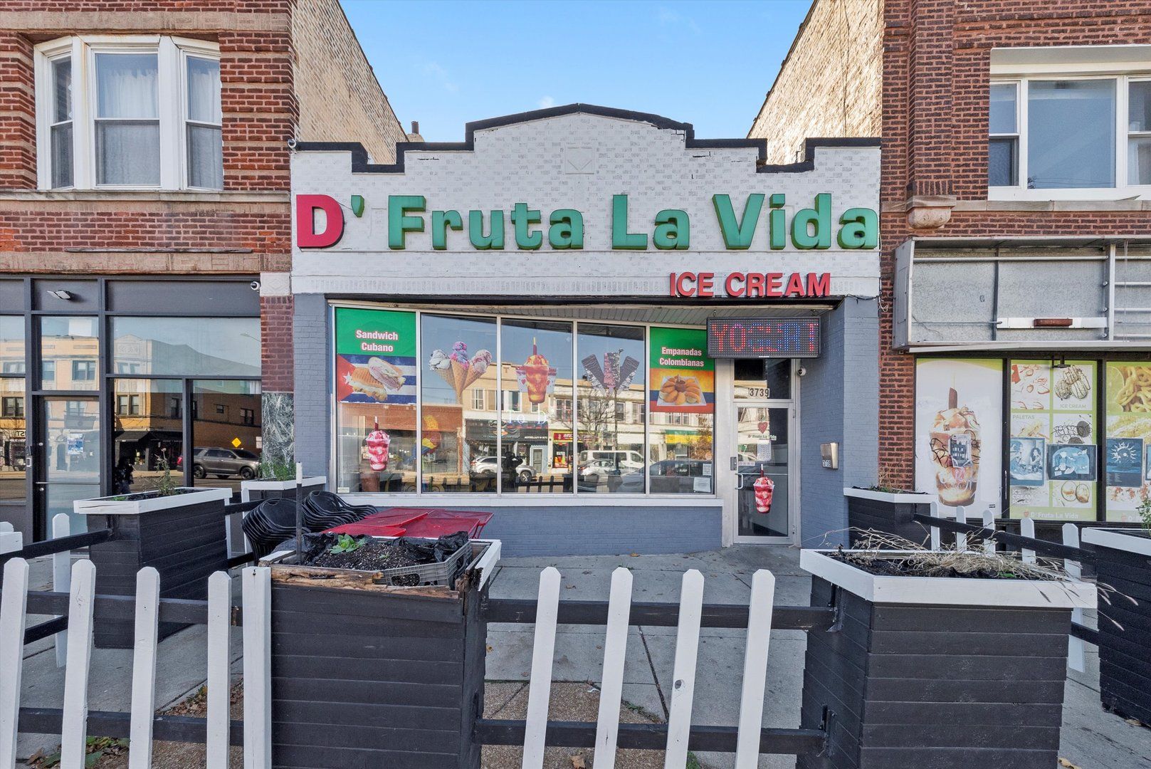 3739 W Fullerton Avenue — Chicago, IL 60647