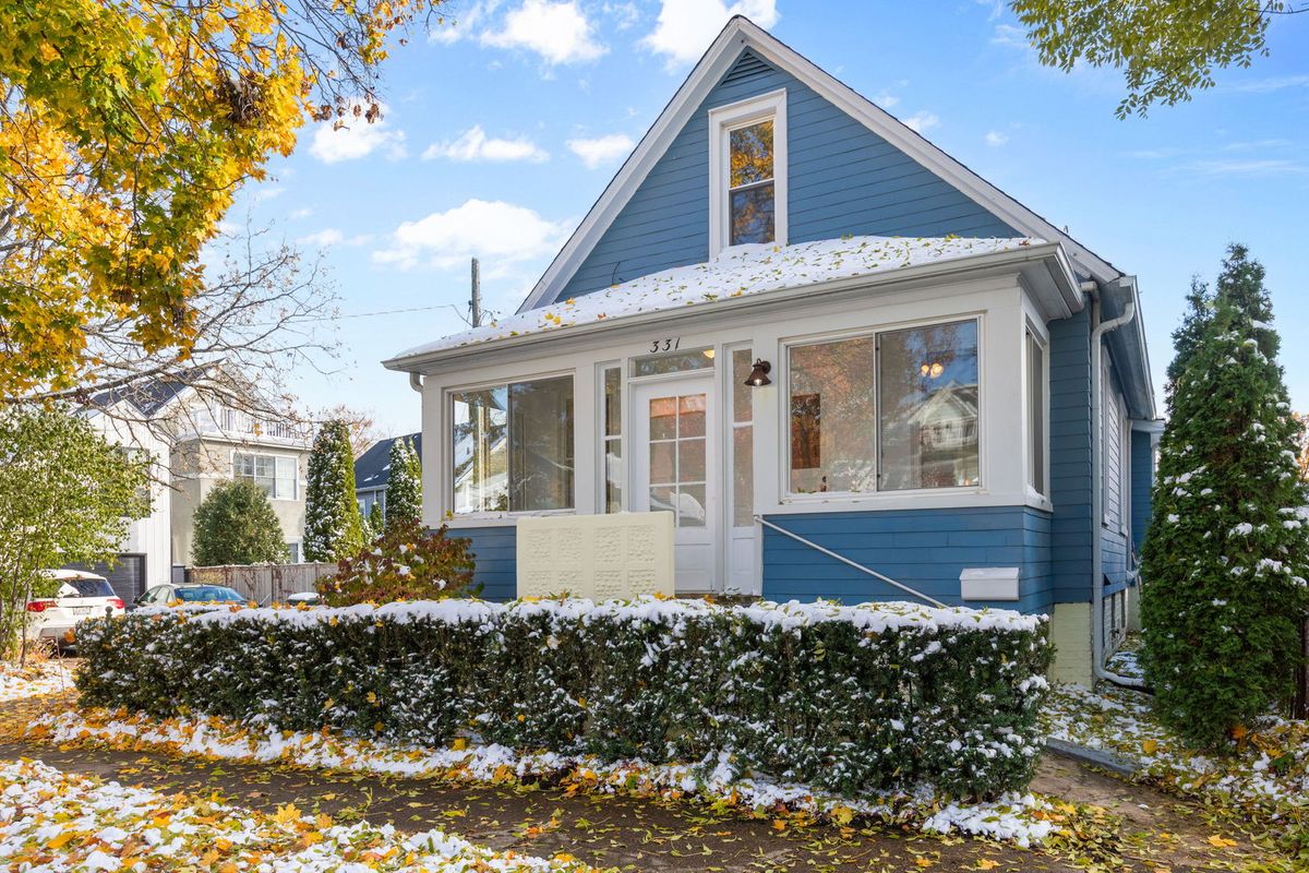 331 Granby Road, Lake Forest, IL 60045