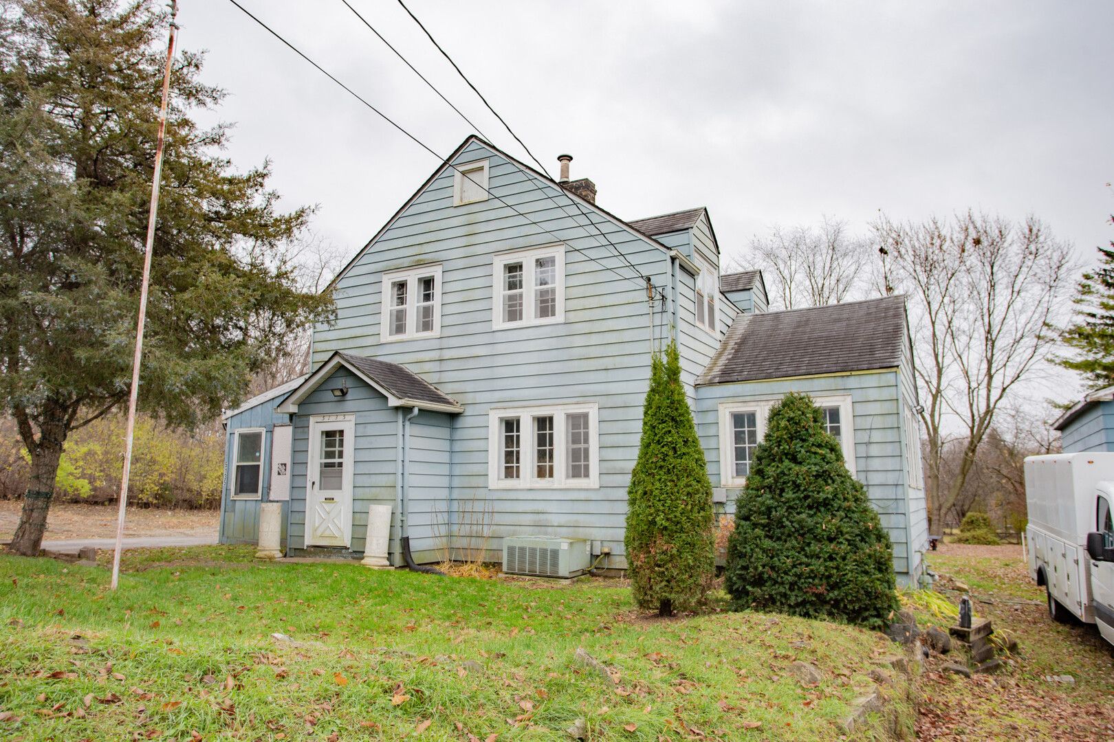 5135 Grand Avenue — Gurnee, IL 60031