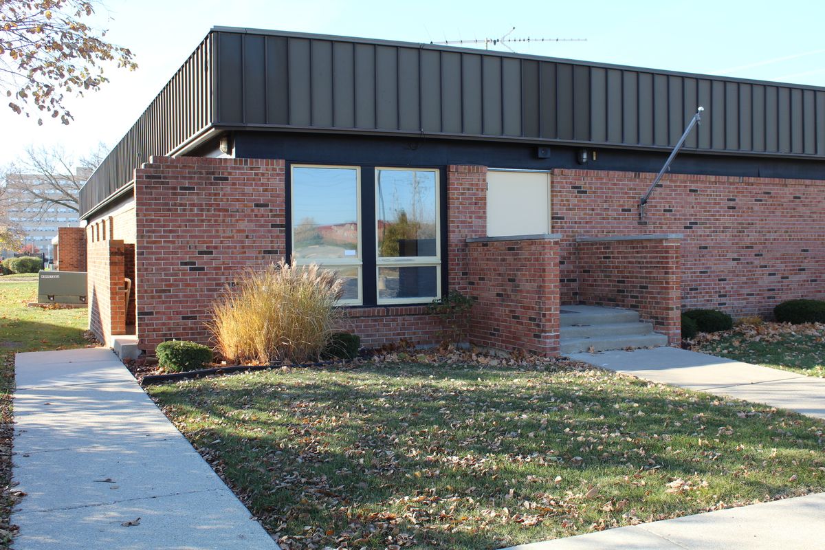 300 Hammes Avenue, Joliet, IL 60435