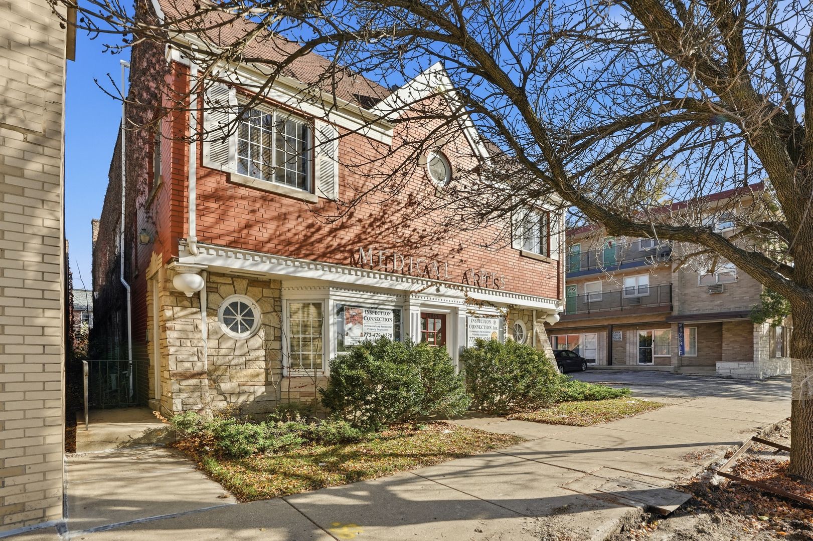 10835 S Western Avenue — Chicago, IL 60643