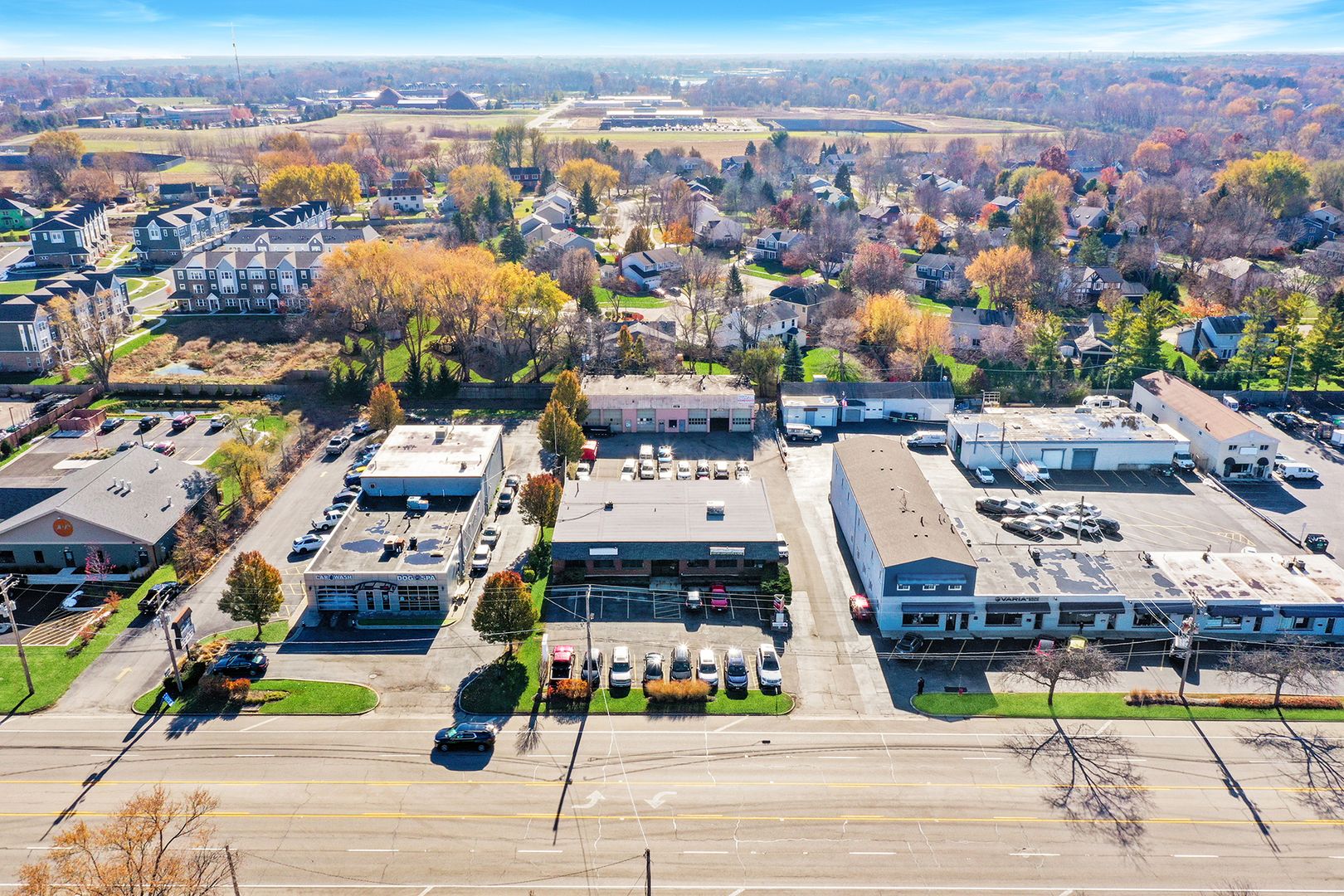 197 Peterson Road #191-199 — Libertyville, IL 60048