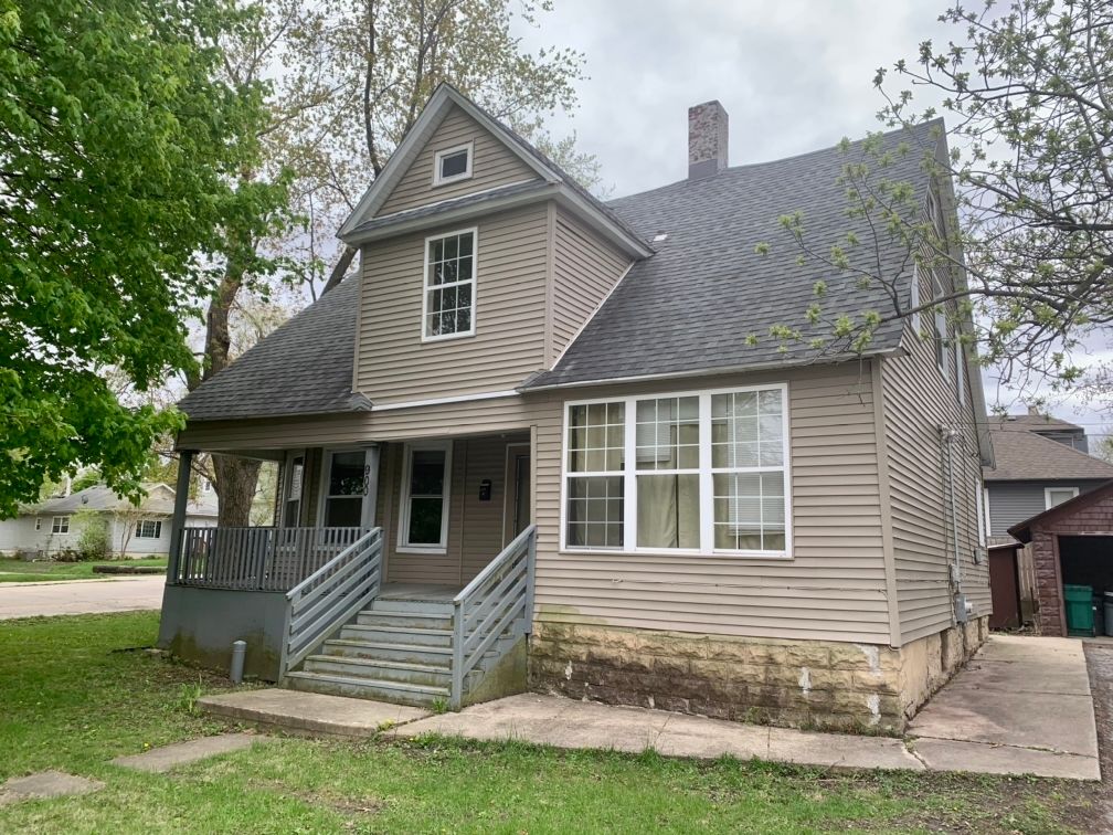 900 JASPER Street — Joliet, IL 60436