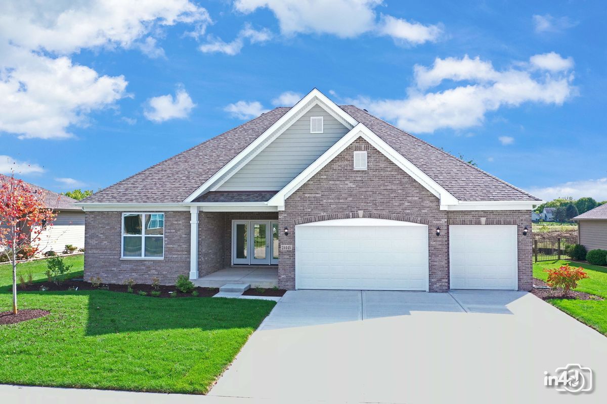 24445 River Crossing Drive, Shorewood, IL 60404