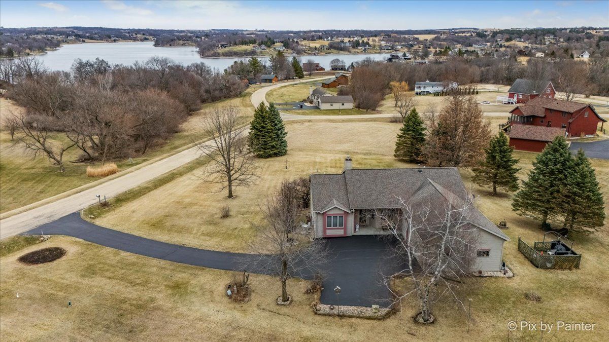 17-130 Edgewater Drive, Lake Carroll, IL 61046