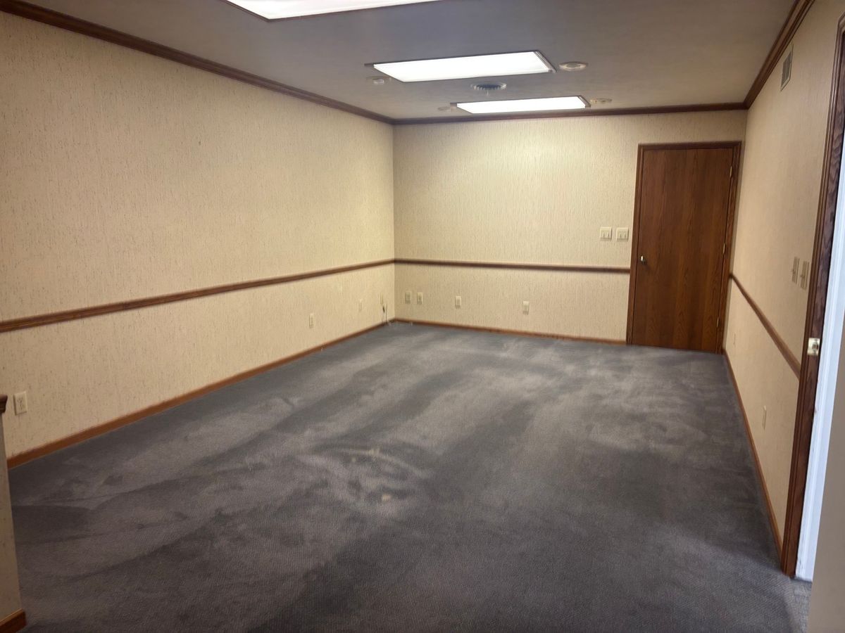 320 N Main Street #0, Roanoke, IL 61561