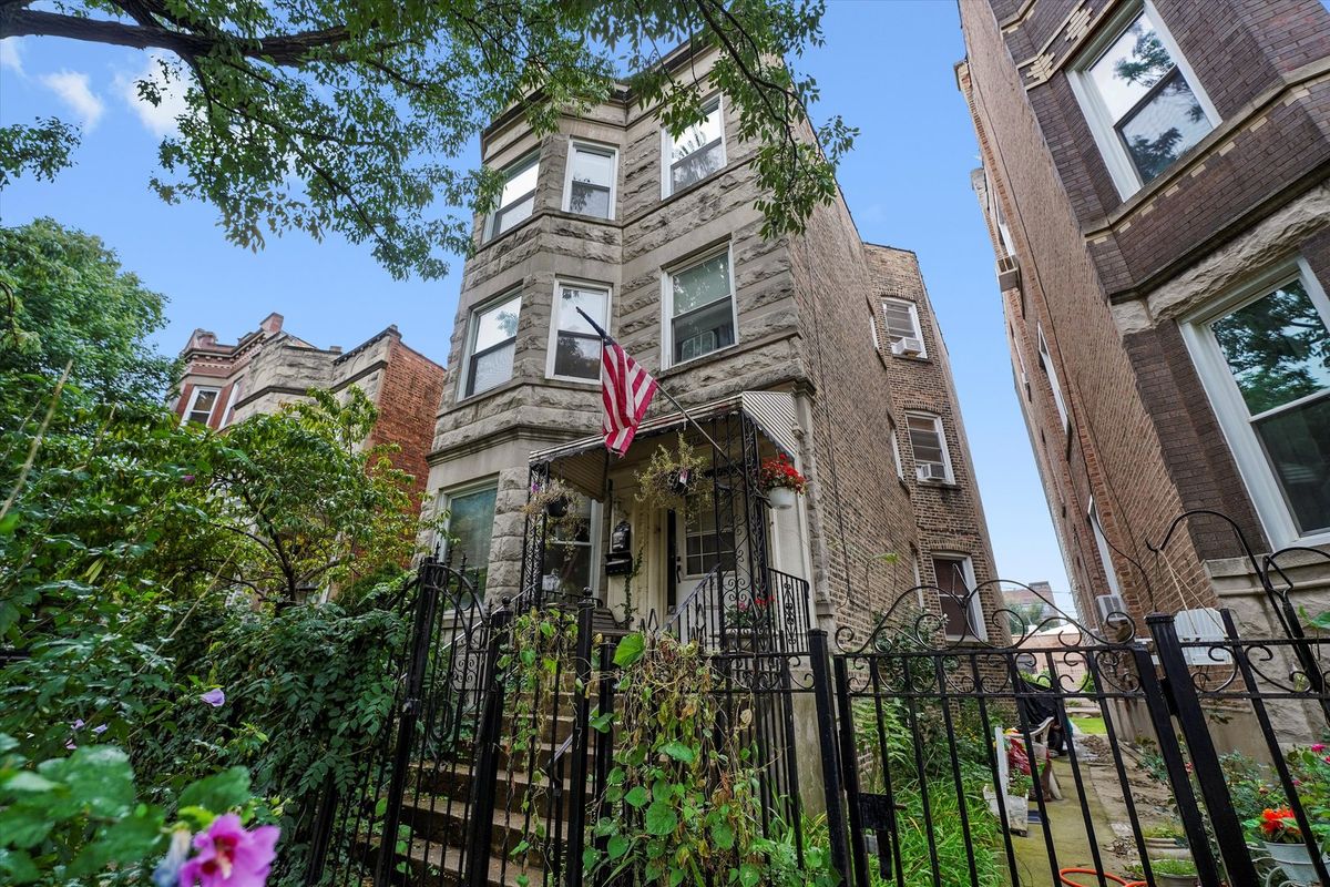 936 Fairfield Avenue, Chicago, IL 60622