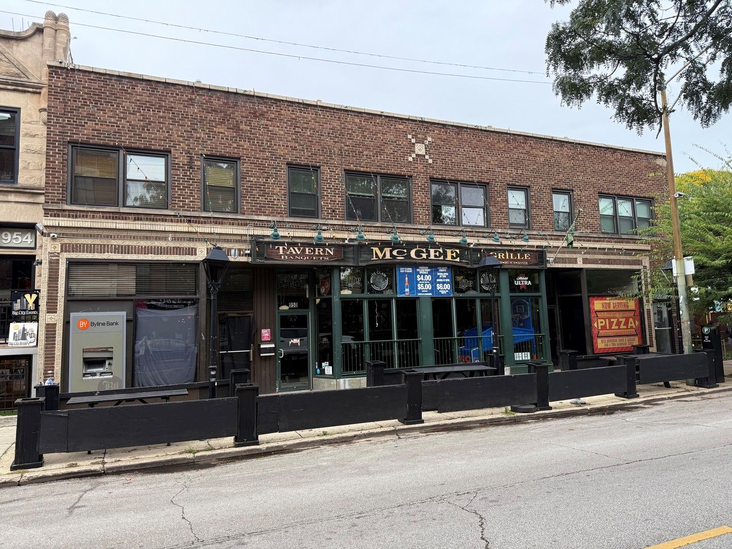 948 W Webster Avenue — Chicago, IL 60614