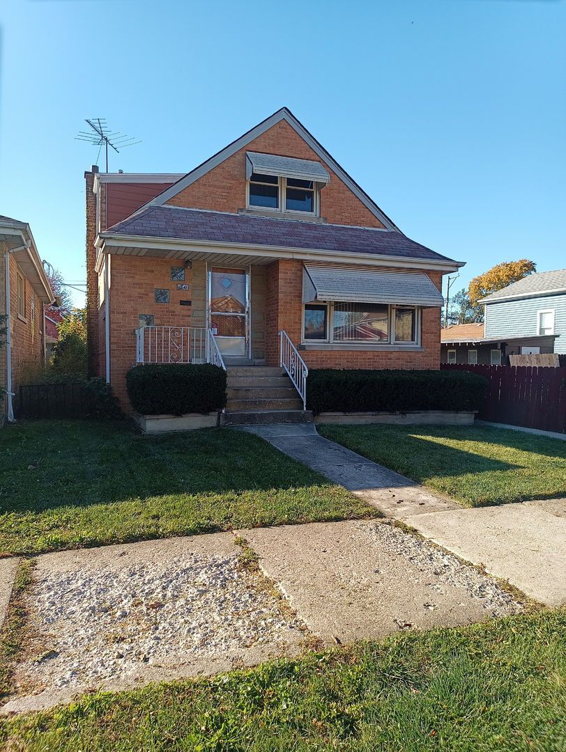 2146 Mcvicker Avenue, Chicago, IL 60639