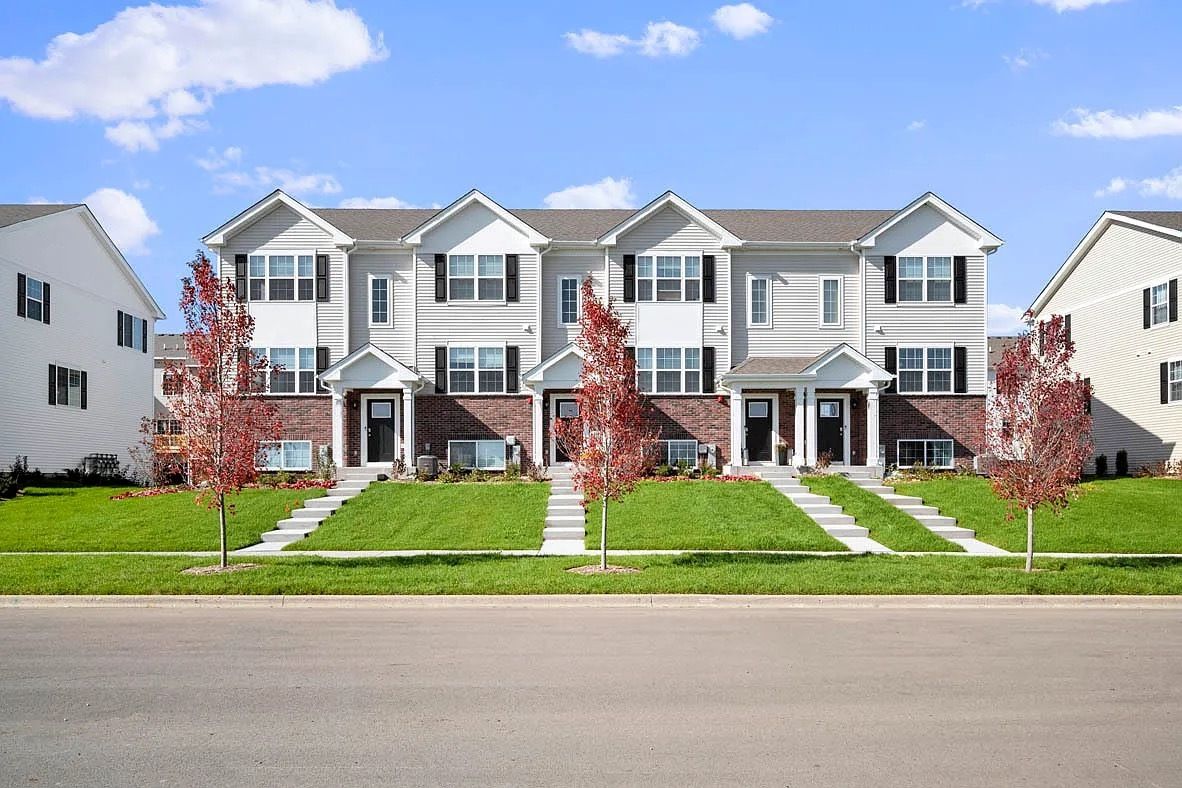 3758 Bissel Drive — Yorkville, IL 60560