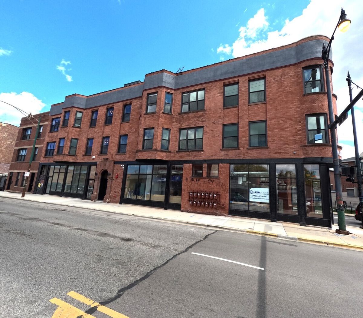 3473 ARCHER Avenue, Chicago, IL 60608