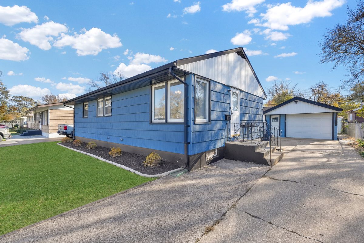 19 Mohawk Drive, Thornton, IL 60476