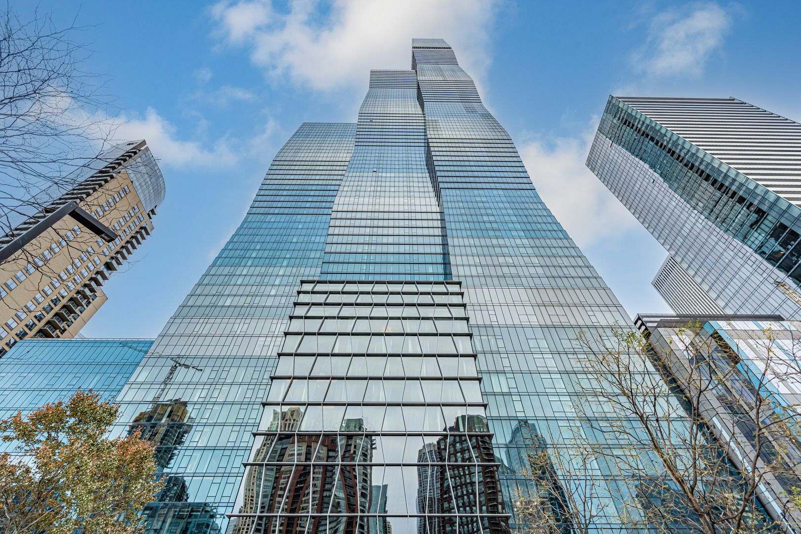363 E Wacker Drive #1402 — Chicago, IL 60601
