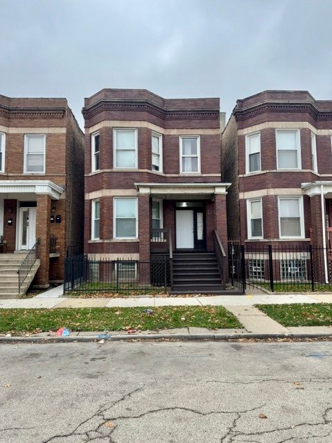 6212 S Bishop Street #1 — Chicago, IL 60636