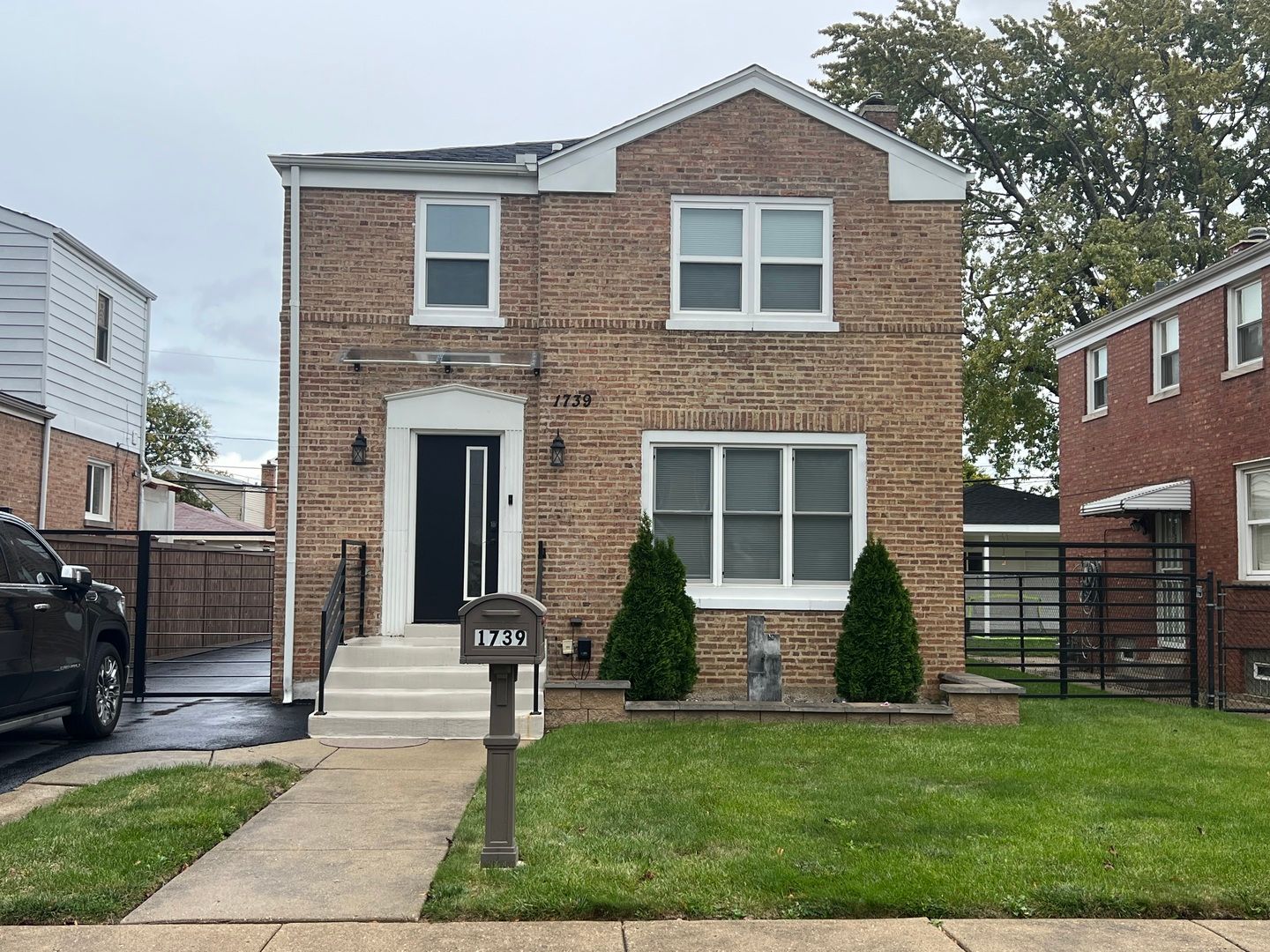 1739 24th Avenue — Melrose Park, IL 60160
