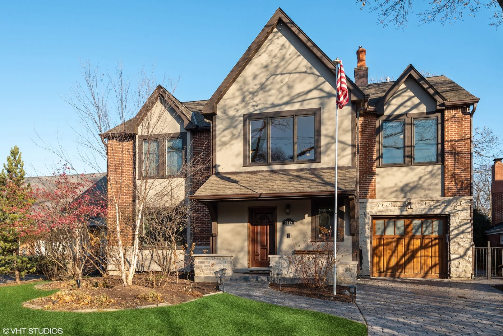 9435 Central Park Avenue — Evanston, IL 60203