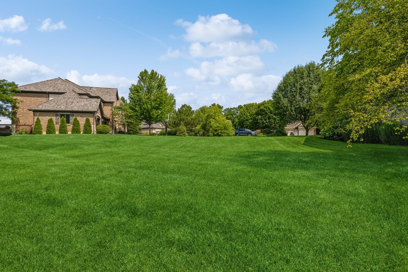 21855 W Murfield Court — Mundelein, IL 60060