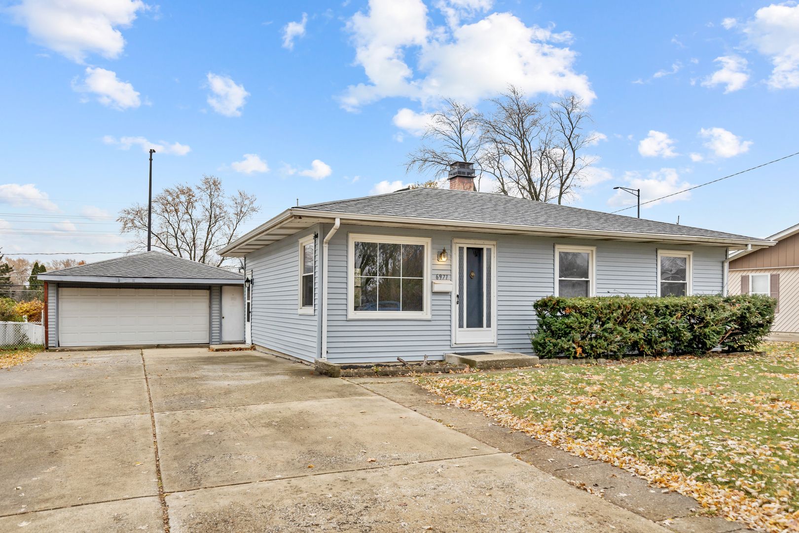 6971 Hanover Street — Hanover Park, IL 60133