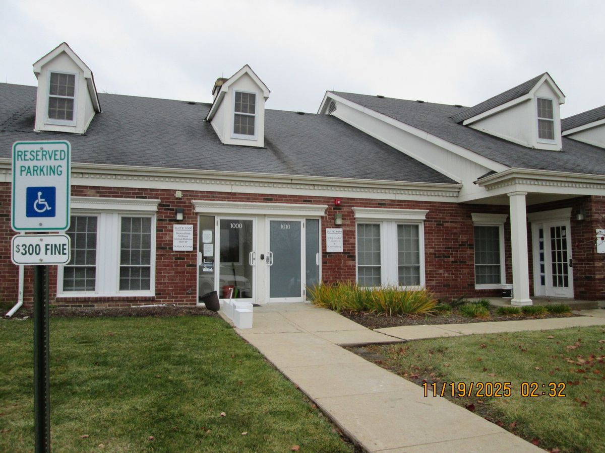 33 Higgins Road, South Barrington, IL 60010