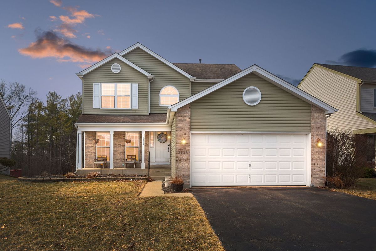 2138 Green Valley Lane, Round Lake Beach, IL 60073