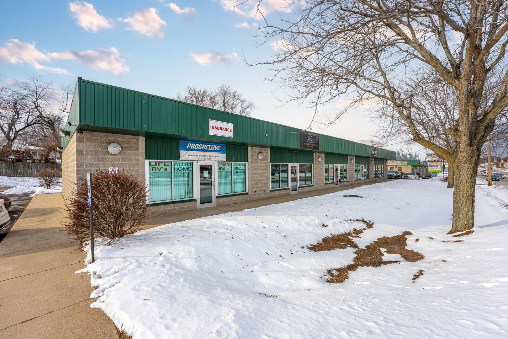 2607-2693 20th Street #999 — Rockford, IL 61109