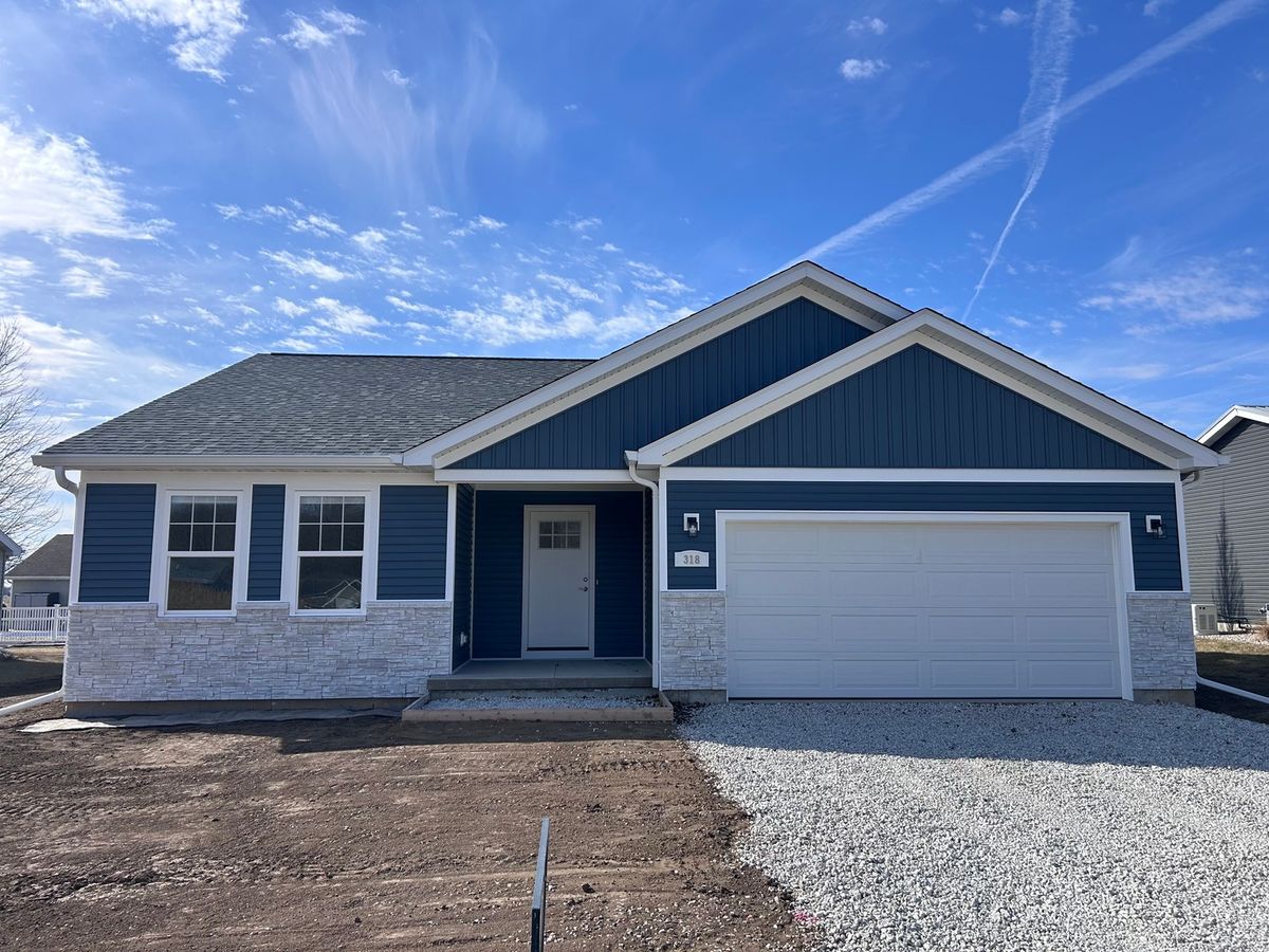 318 Rachel Way, Utica, IL 61373