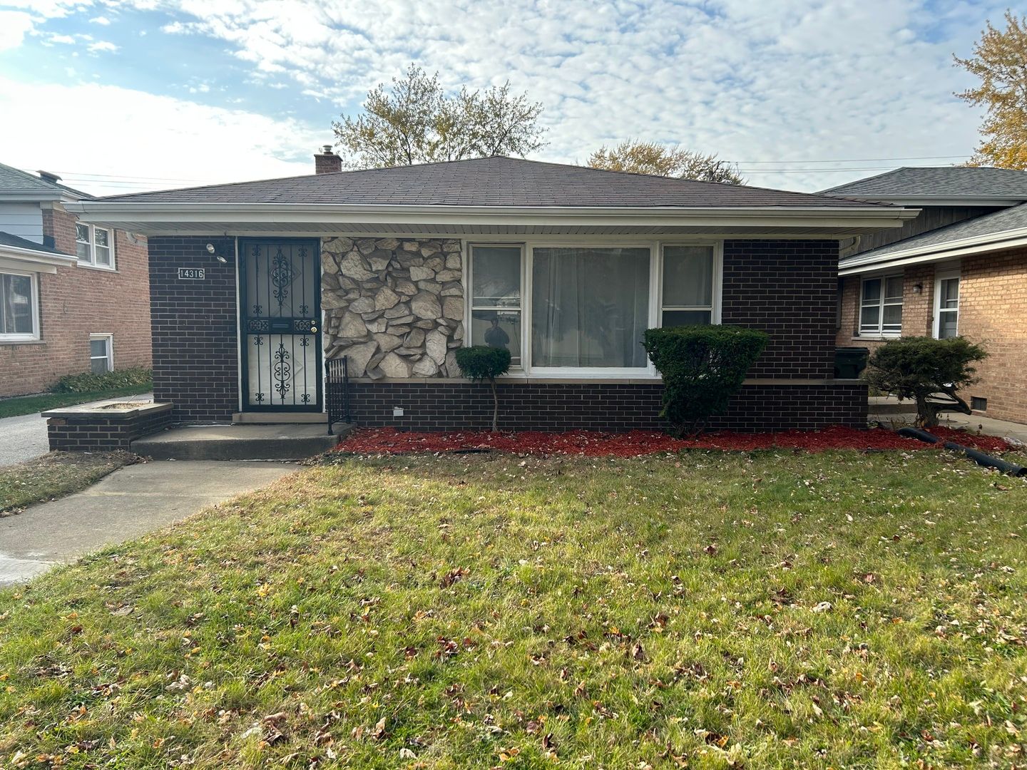 14316 Dante Avenue — Dolton, IL 60419