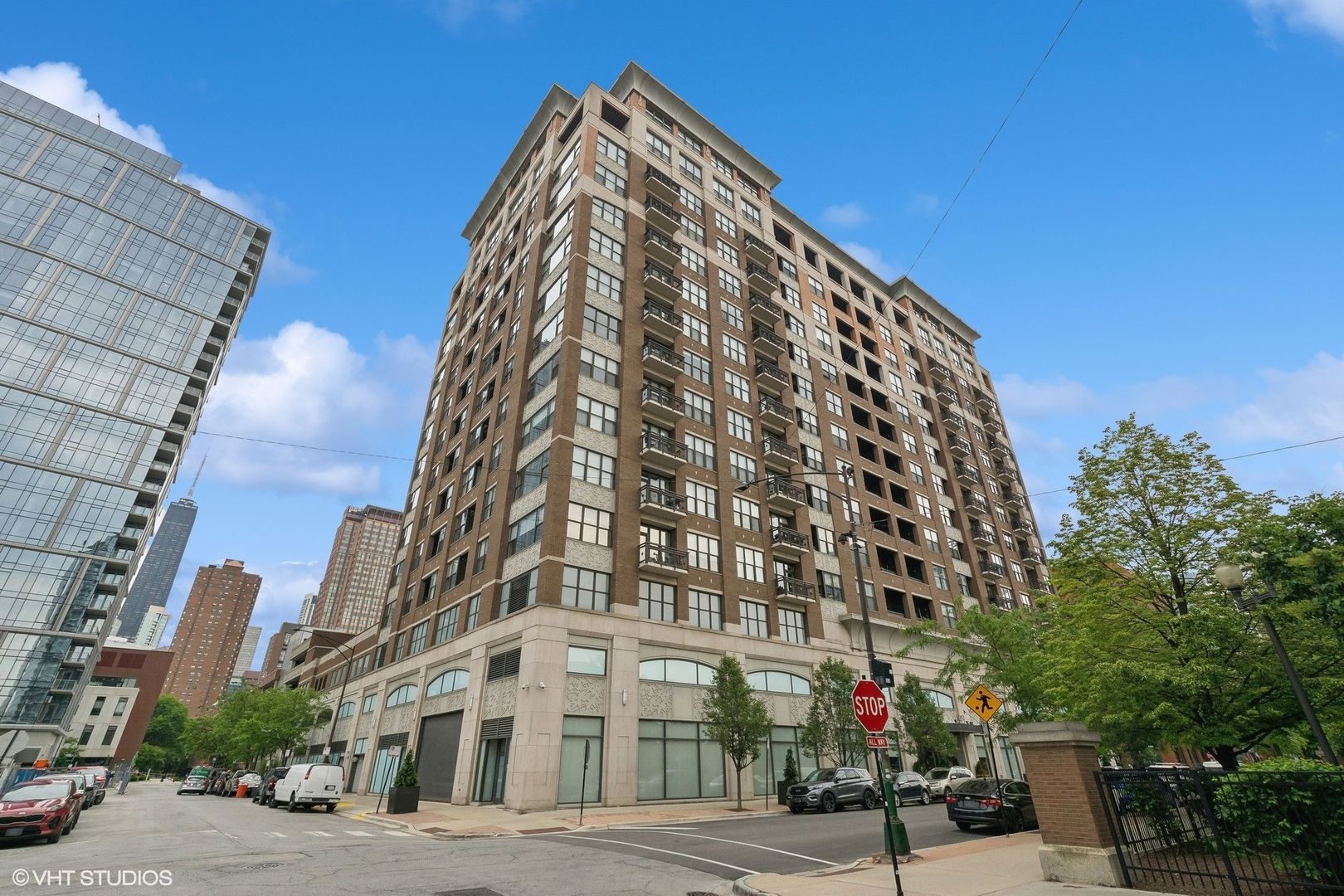849 N Franklin Street #1201 — Chicago, IL 60610