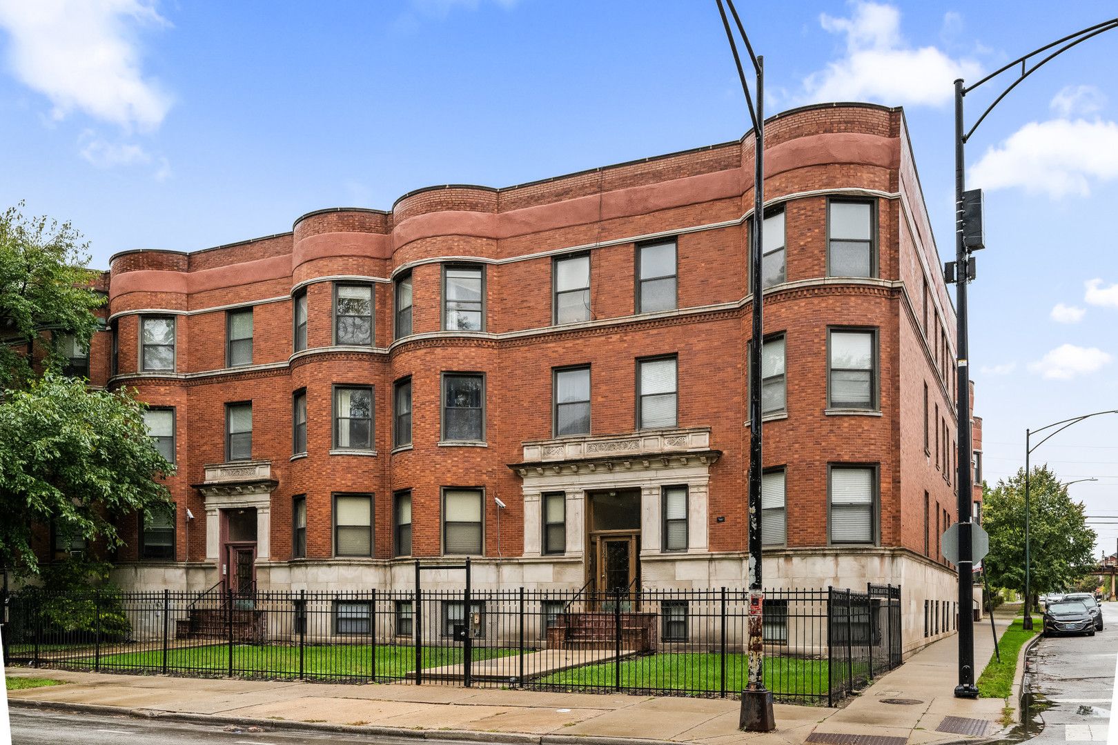 5906 S King Drive #A3 — Chicago, IL 60637