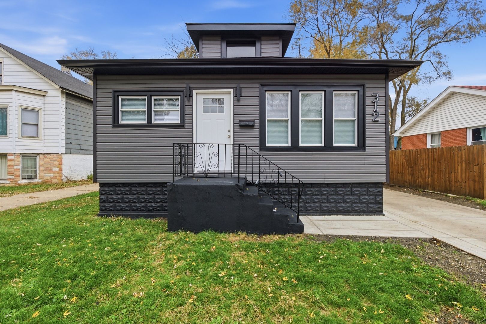 312 E 136th Street — Chicago, IL 60827