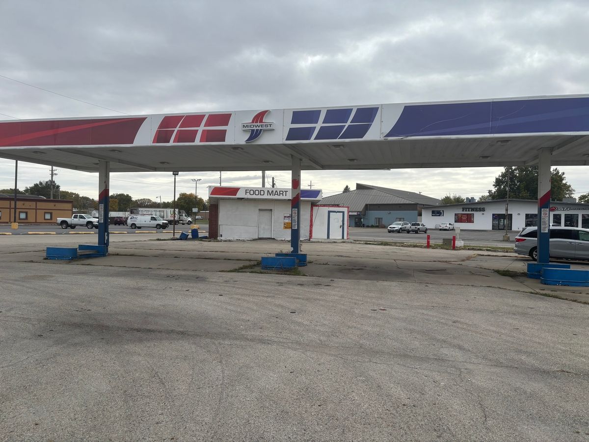 922 Custer Avenue, Pontiac, IL 61764