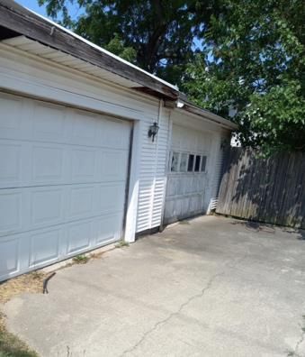 203 N Oak Street, Herscher, IL 60941