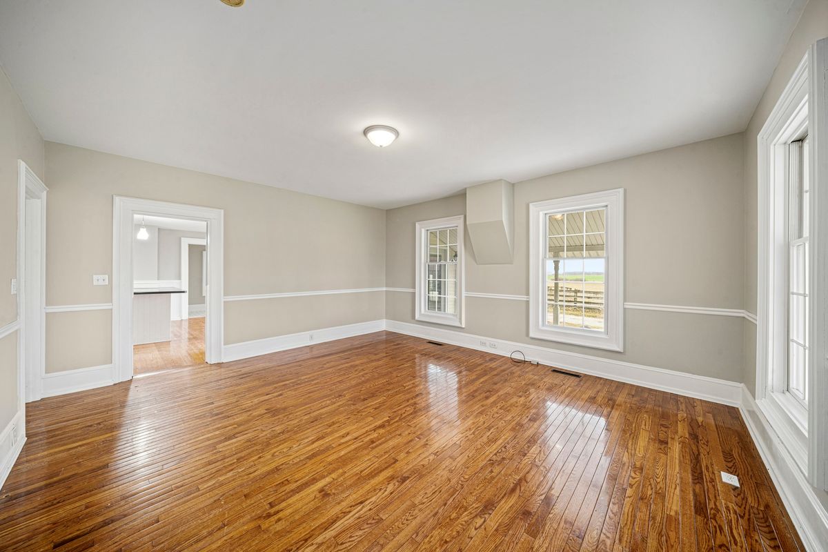 16645 Lasher Road, Hinckley, IL 60520