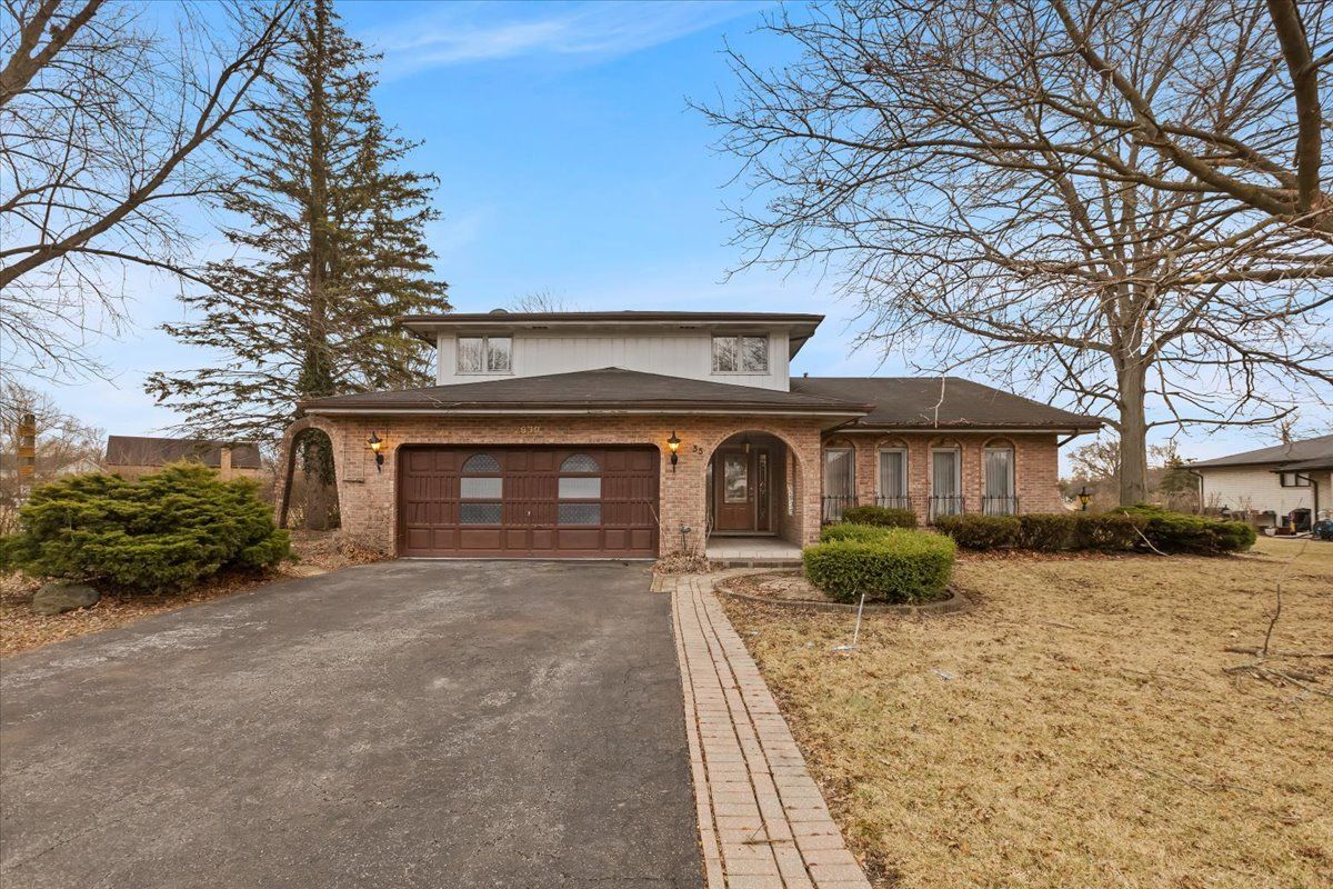 2939 Hickory Lane, Crete, IL 60417