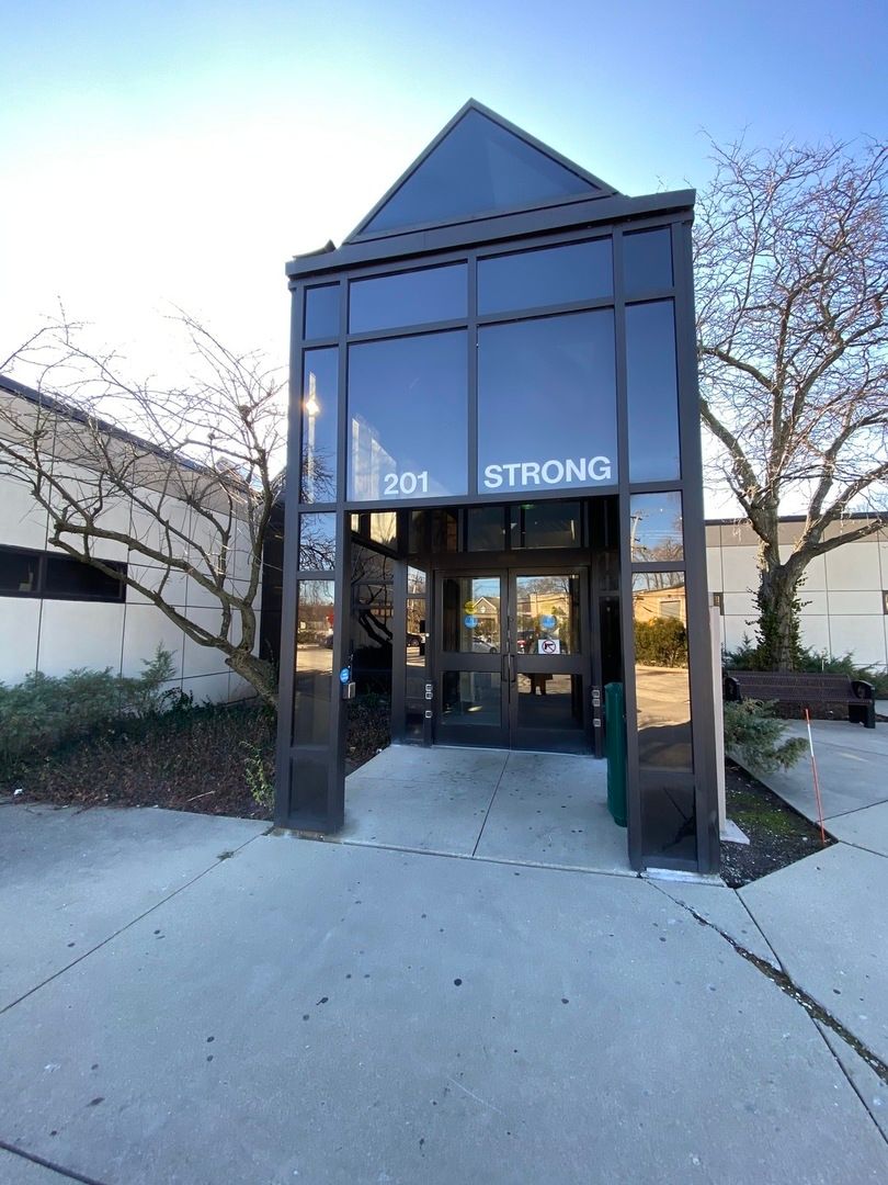 201 Strong Street, Wheeling, IL 60090