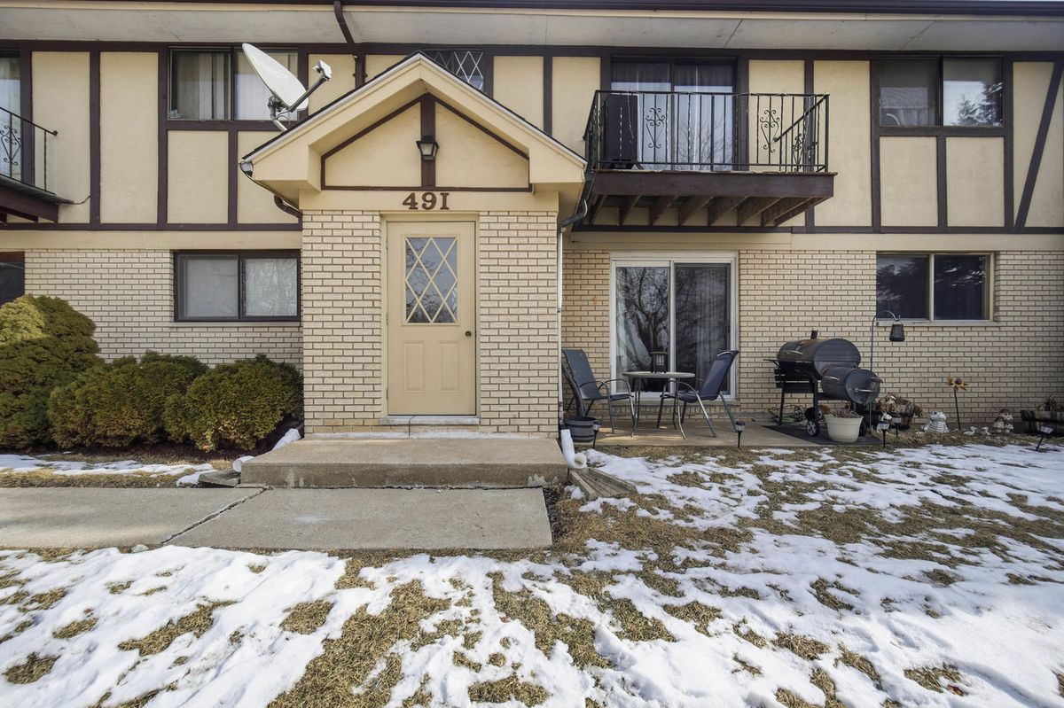 491 Belmont Avenue, Elgin, IL 60123