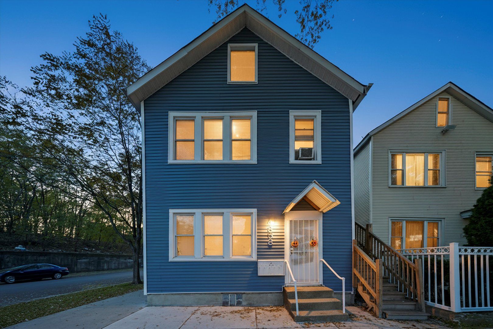4858 S JUSTINE Street — Chicago, IL 60609