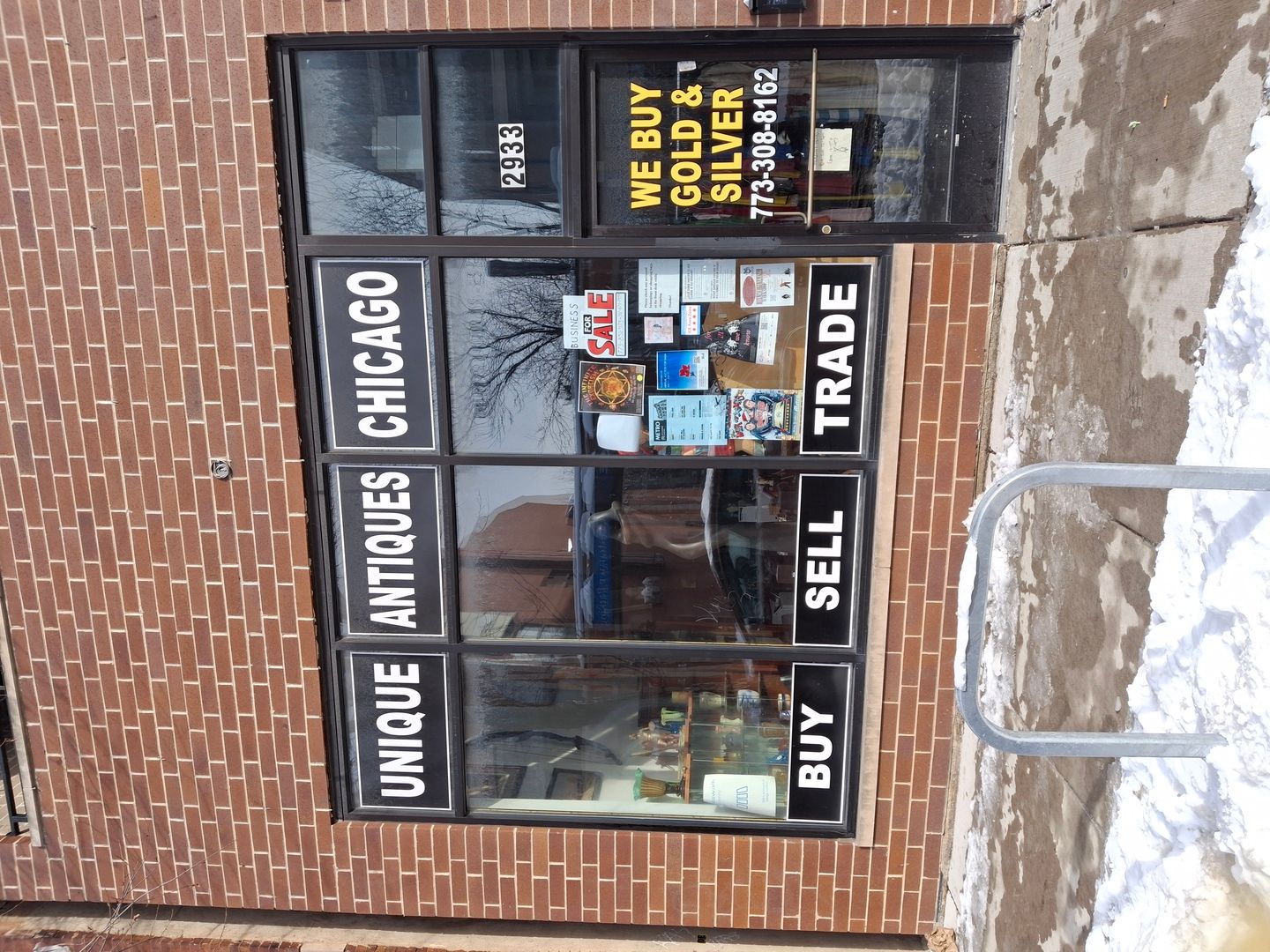 2933 Milwaukee Avenue — Chicago, IL 60618