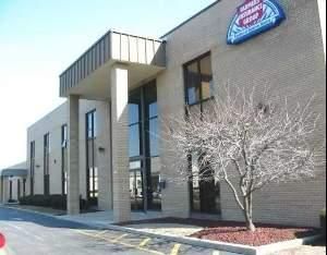 7330 COLLEGE Drive — Palos Heights, IL 60463