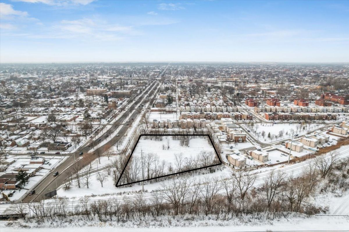 440 W 87th Street — Chicago, IL 60620
