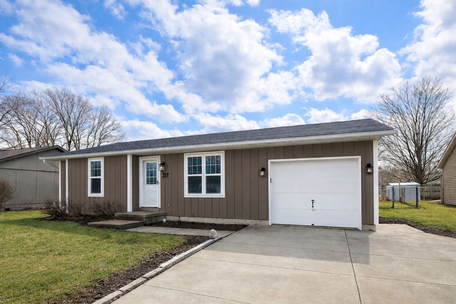317 Midwestern Drive — Ottawa, IL 61350